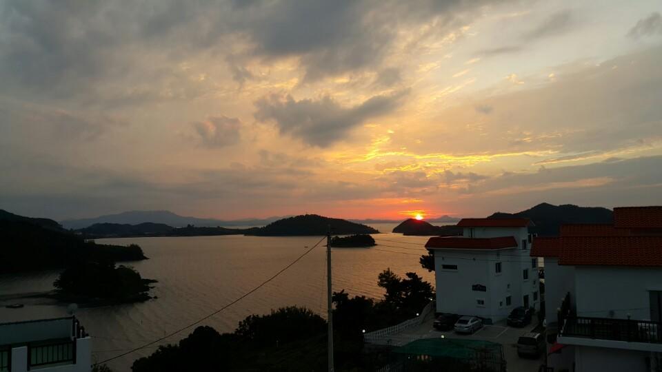 Sunmoon Pension Yeosu Exterior photo